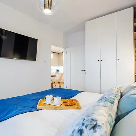 Lägenhet Lux Tukan B003, Polanki Aqua - *