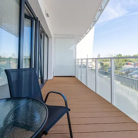 Appartement Lux Tukan B003, Polanki Aqua -