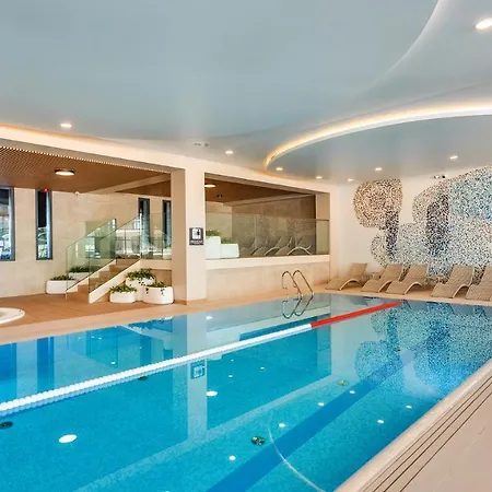 Lux Tukan B003, Polanki Aqua -