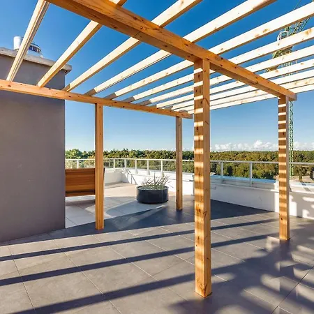 Lux Tukan B003, Polanki Aqua - Appartement *