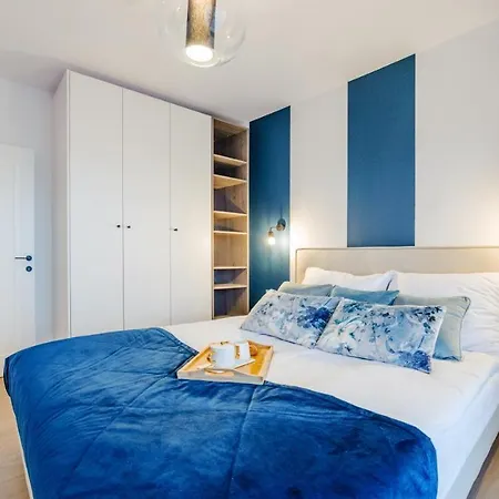 Appartement Lux Tukan B003, Polanki Aqua -